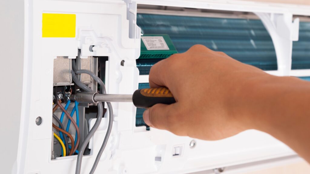 Elektrischer Anschluss der Klimaanlage